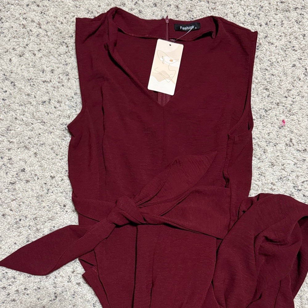 Chic Burgundy cropped jumpsuit